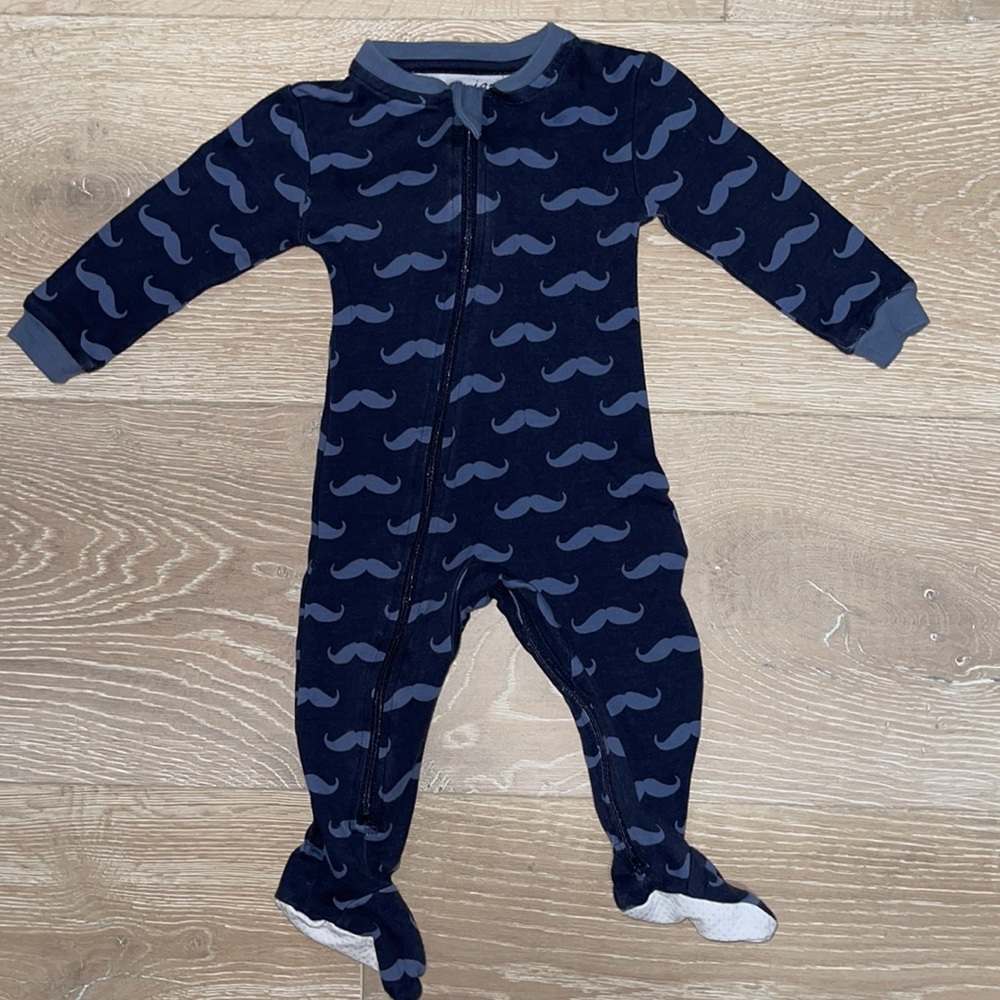 Zippyjamz Zipper Organic Sleeper Footed Onesies Sleeper 6-9 Months Mustache